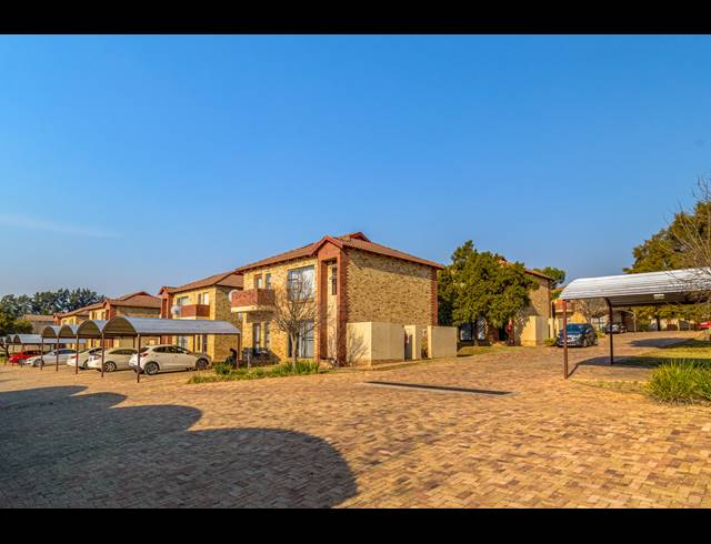 2 BEDROOM APARTMENT TO LET IN KENGIES
